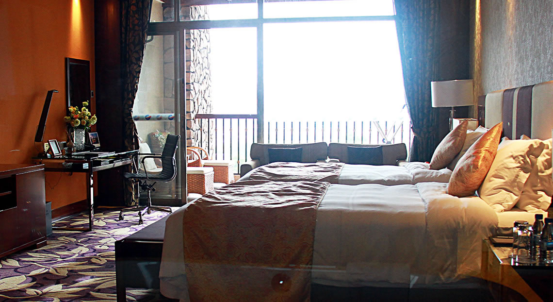 豪華山水觀瀑房（雙床/大床房）